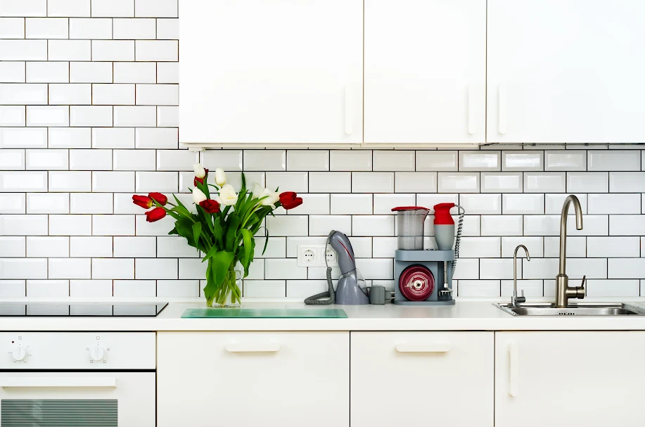 Residential Backsplashes for Modern Homes