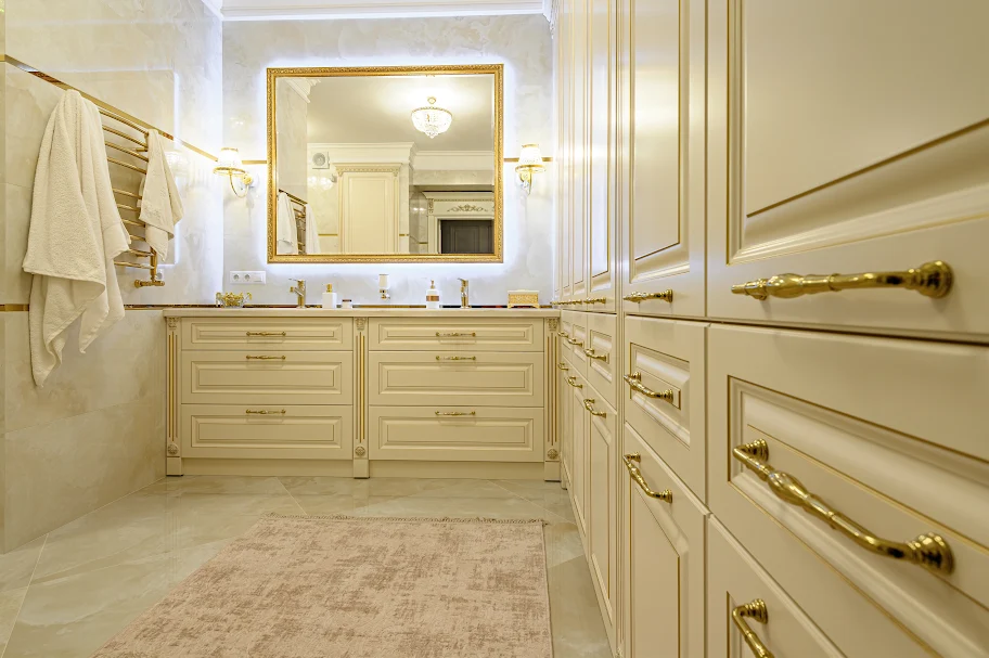 Bathroom Cabinets and Vanities